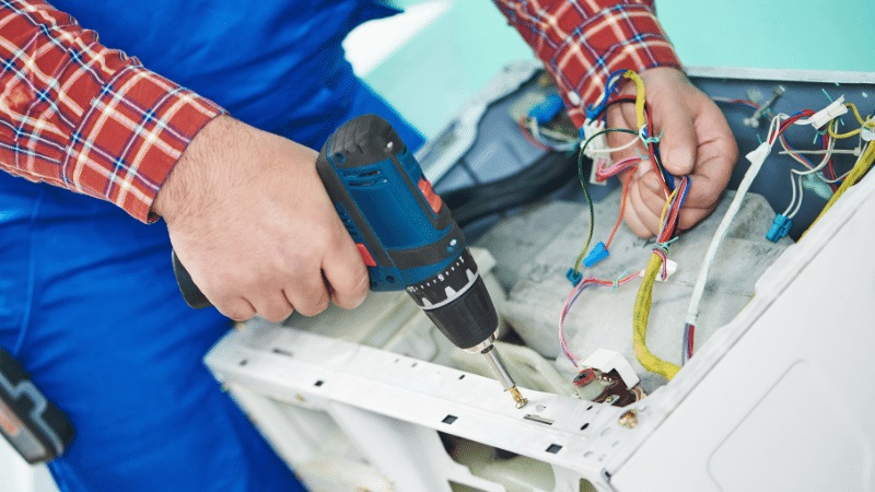 Gölmarmara Philips Philips çamaşır makinesi kart tamiri – Su almama arızası orijinal parça ile giderildi. - Teknik servis örneği